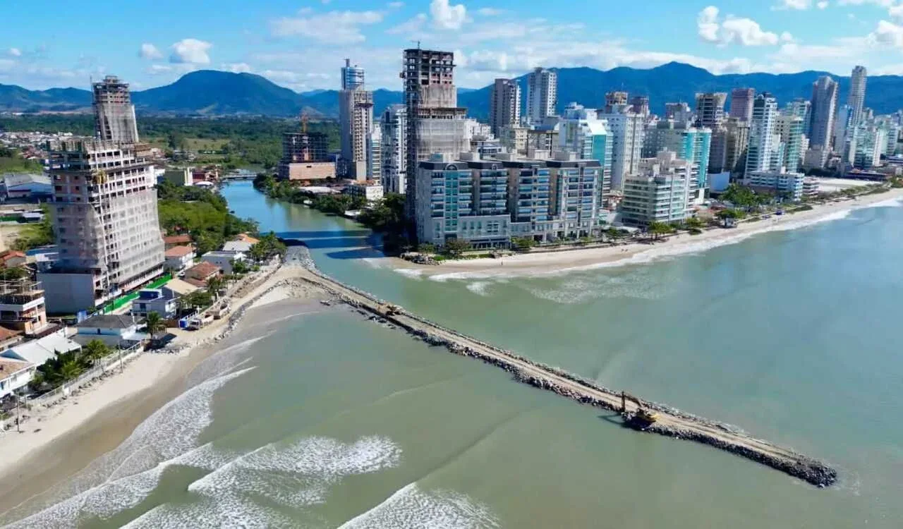 Apartamento à Venda em Porto Belo 2026 — Apartamento A Venda Em Porto Belo 1 1